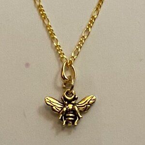 NEW Gold colour Bee necklace
